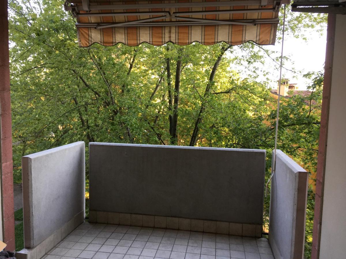 Appartamento Con Due Camere Da Letto E Free Park เวโรนา ภายนอก รูปภาพ