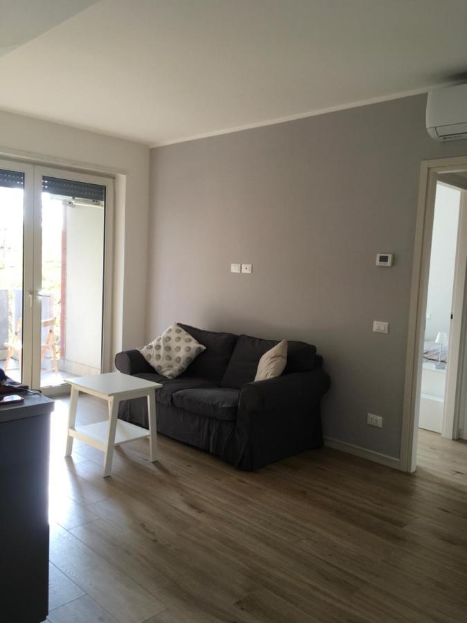 Appartamento Con Due Camere Da Letto E Free Park เวโรนา ภายนอก รูปภาพ