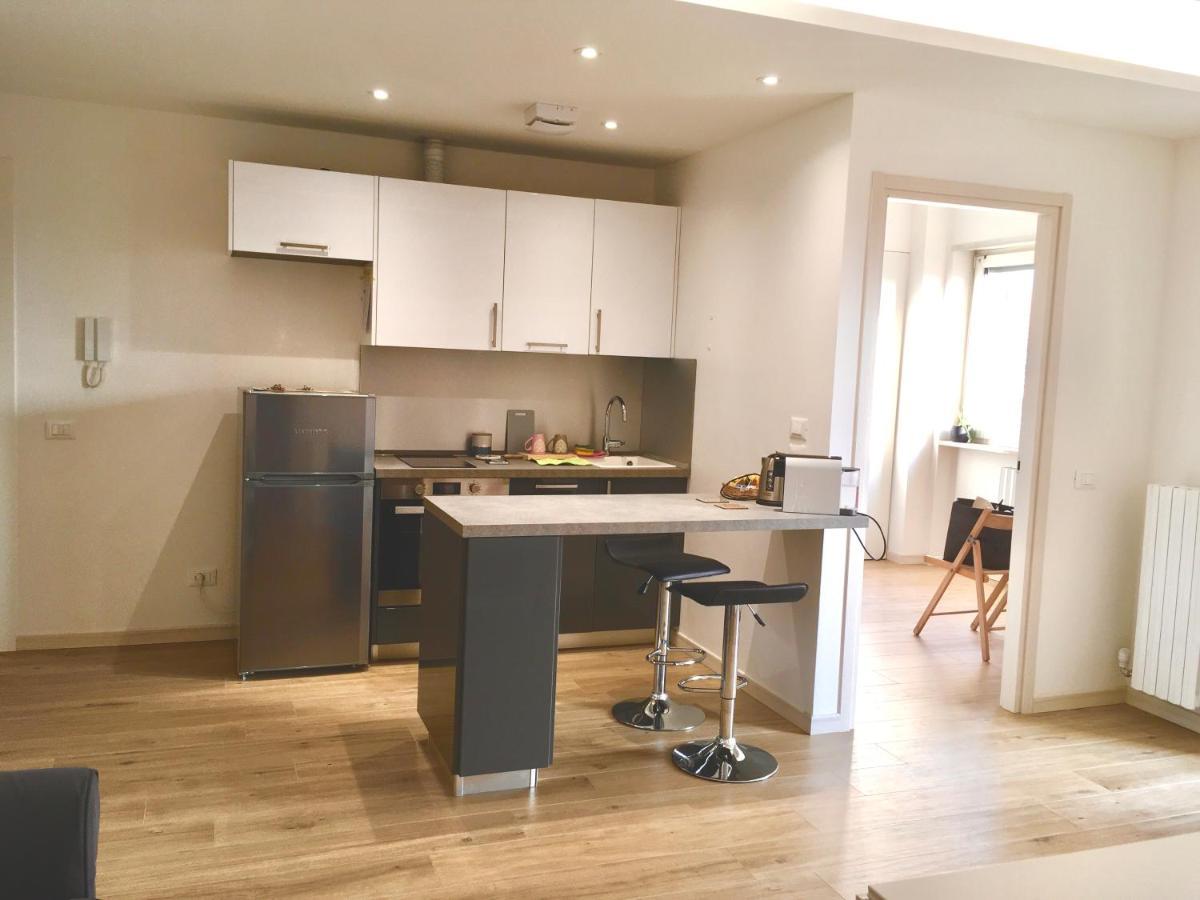 Appartamento Con Due Camere Da Letto E Free Park เวโรนา ภายนอก รูปภาพ